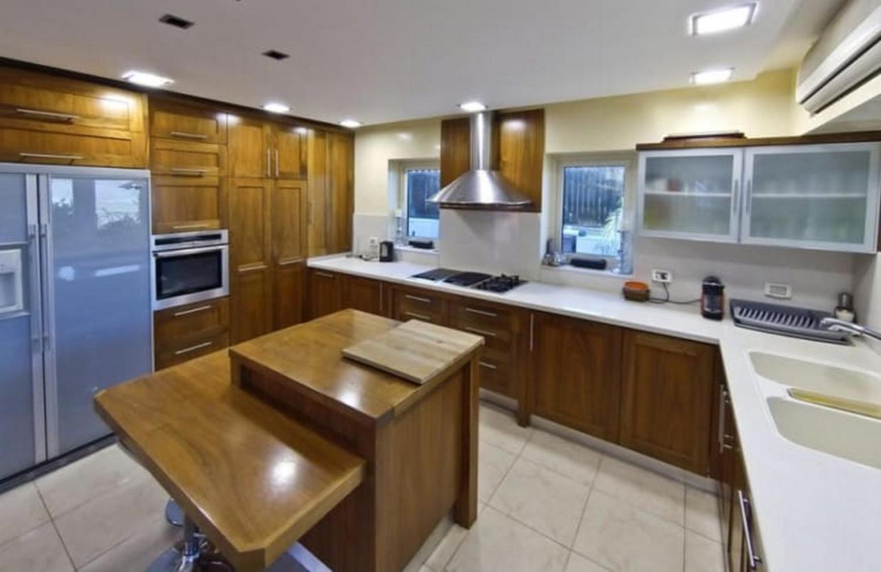 Villa Family Eilat With Heated Pool Buitenkant foto