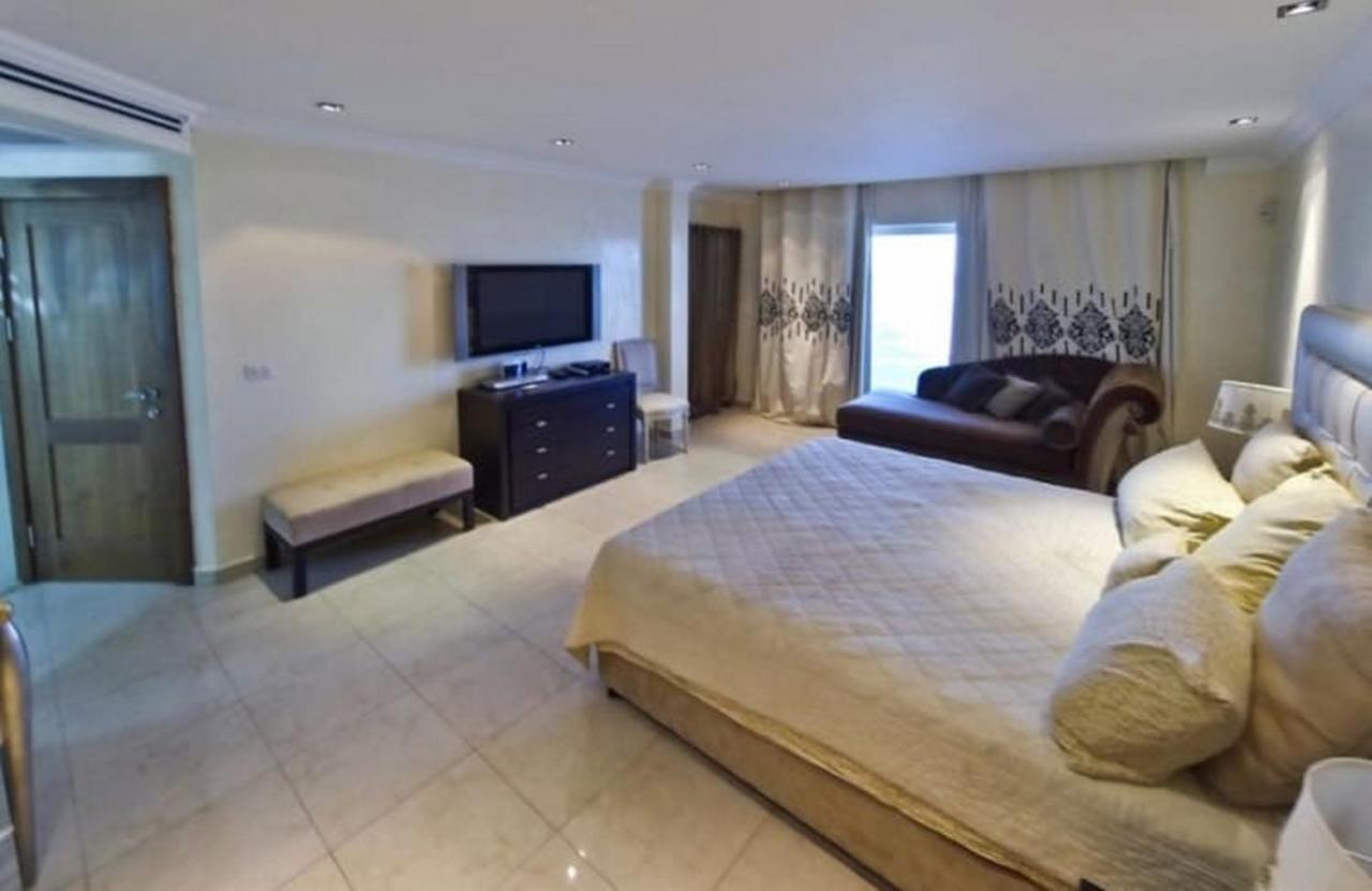 Villa Family Eilat With Heated Pool Buitenkant foto