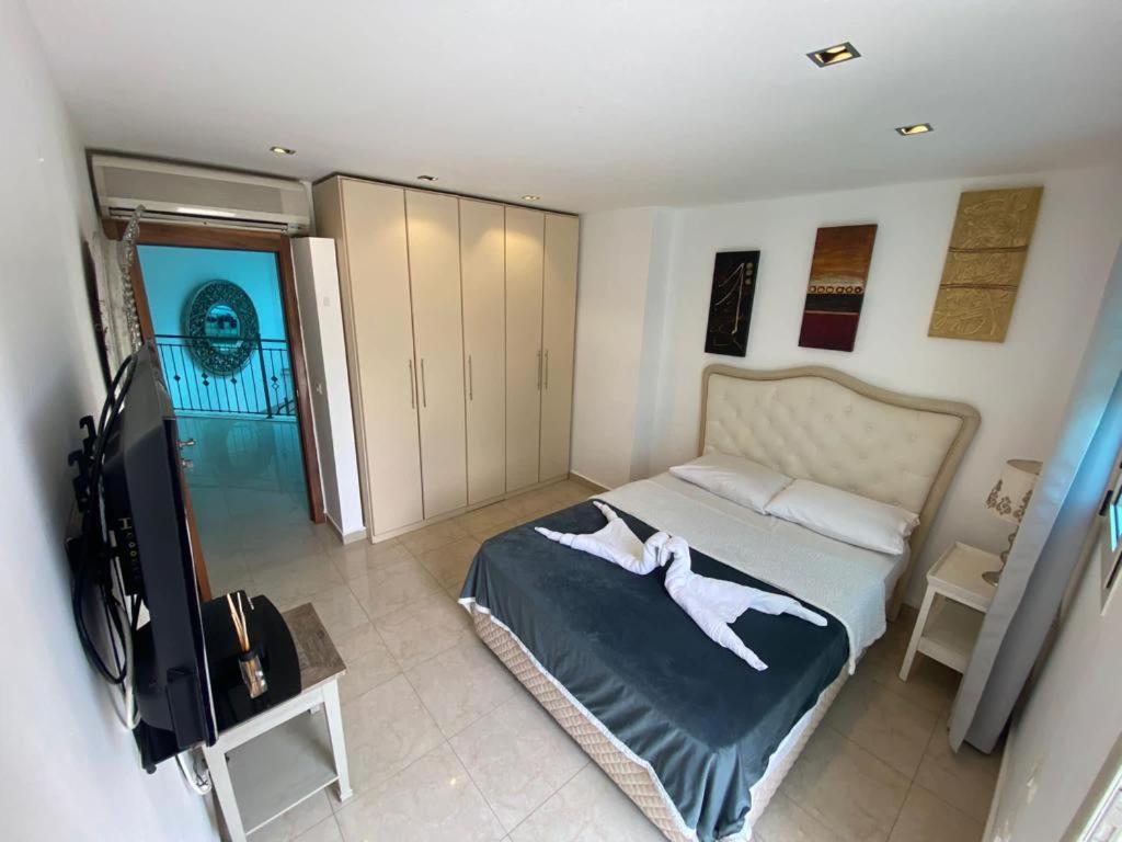 Villa Family Eilat With Heated Pool Buitenkant foto